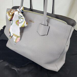 AUTHENTIC FURLA SILVER ITALIAN LEATHER BAG WITH TWILLY